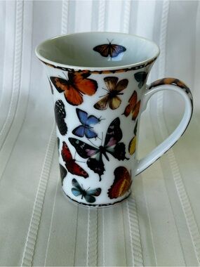 Paul Cardew Butterflies Coffee Tea Mug Porcelain Cottage Core Multicolor